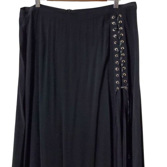 Dolls Kill Widow Gothic Maxi Skirt Size 1X Plus Gauzy Lace Up High Slit Womens - Picture 2 of 11